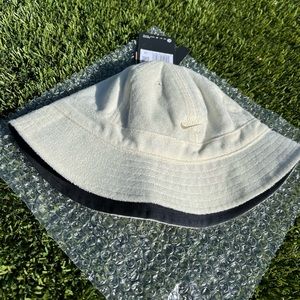 Nike SB Bucket Hat Reversible SIZE L-XL